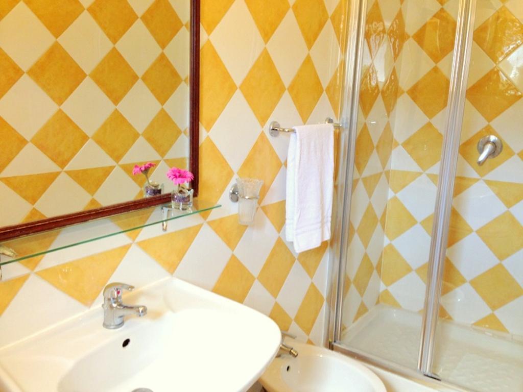 Residenza Camilla Hotel โรม ภายนอก รูปภาพ